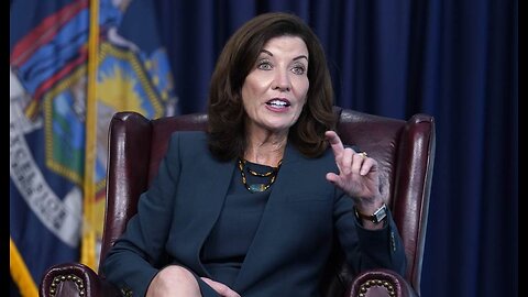 NY Gov Kathy Hochul Asked to Leave Wake of Fallen NYPD Officer