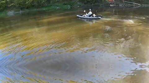 Kayaking Upstream For A Musky (SHORT)