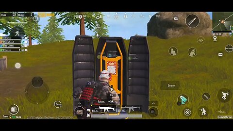 PUBG Mobile, com poderes especiais no jogo, usei o meu para cair em cima do inimigo.(2)