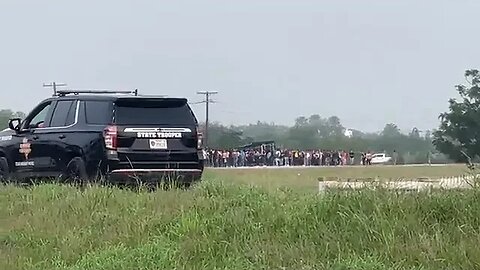 Texas: hundreds of migrants just showed up here in Brownsville to self surrender to border patrol...