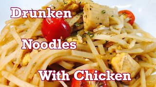 How To Make Thai Drunken Noodles with Chicken (SWEET and HEAT) - Amazin’ Cookin’