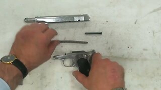 Colt 1903 Pocket Hamerless (Type III), .32 Auto (7,65x17 mmSR/7,65 mm Browning)