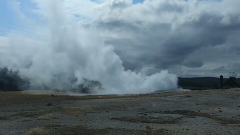 Eruption of Old Faithful