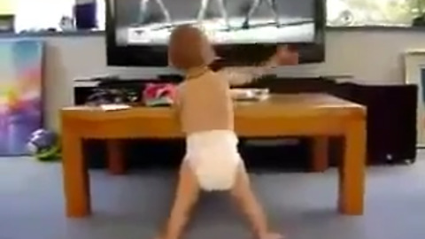 Baby Dancing To Beyonce's Single Ladies