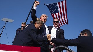 Trump Shooter Moving On Roof - People Pointing Him Out Before Shooting