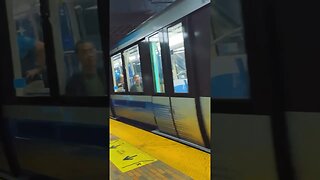 Montréal urbane metro #montreal #traintravel #viralvideo #travel