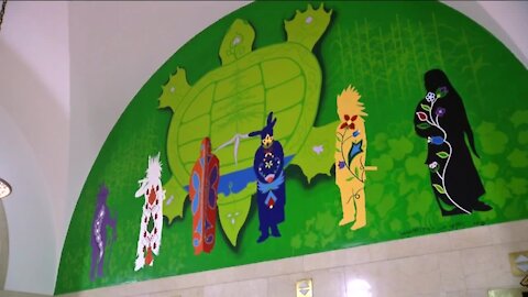 New Milwaukee County Courthouse mural unveiled