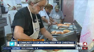 Community Cooperative delivers meals for Christmas