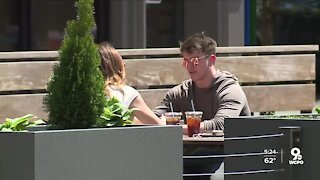 Outdoor dining offers boost to restaurants during pandemic and, for some, beyond