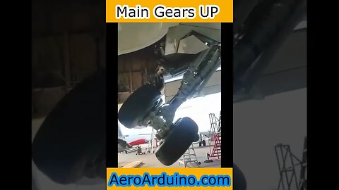 Giant Main Gears UP and Down Test B767 #Flying #Aviation #AeroArduino