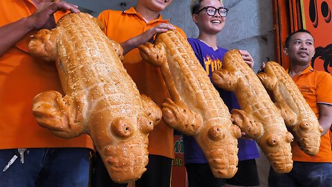 Giant Crocodile Bread Cooking ASMR