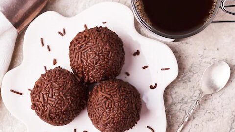 RECIPE - BRIGADEIRO DE CAPUCCINO GOURMET - MINEIRA KITCHEN - MAKE AND SELL