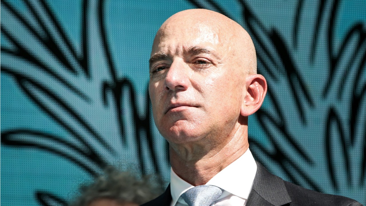 Jeff Bezos May Buy The Seattle Seahawk