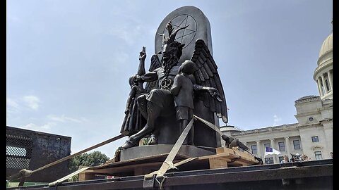 That Controversial Satan Statue in the Iowa Capitol Building Just Got Beheaded