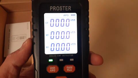 Playing around with a trifield/EMF meter