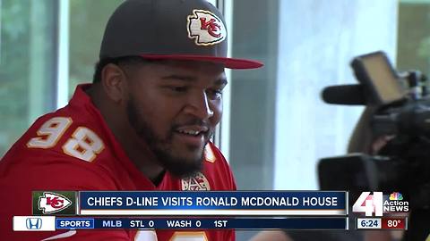 Chiefs hyping Kansas City up for Red Friday