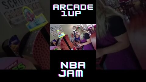 The girls 👧 playing some NBA Jam