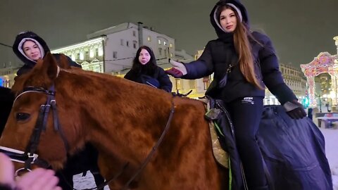 You can just ride a horse through Moscow? Yes!