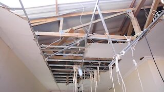 SOUTH AFRICA - Durban - Gianni's Ristorante in Ballito hit by a storm (Video) (LUA)