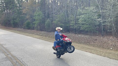 Redneck’s Rippin Moped’s