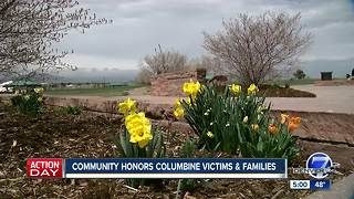 Community honors Columbine massacre victims and families