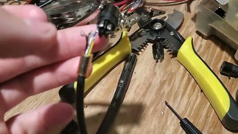 Wiring astatic 575m6 for 5 pin Cobra