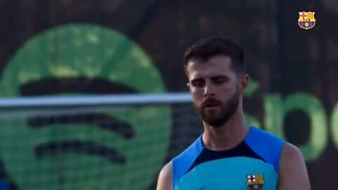 Miralem Pjanić Training