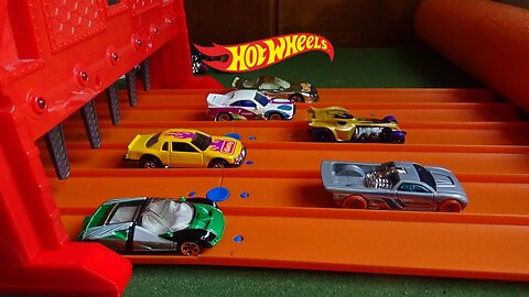 Hot Wheels Super 6-Lane Raceway Tournament (Race 1)