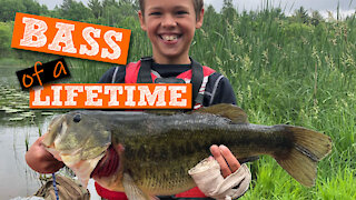 S1:E7 Huge Bass Caught by Kid in Tiny Public Lake | Kids Outdoors