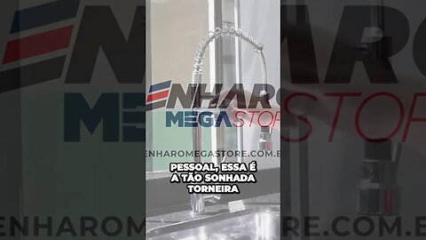 Descubra a inovadora torneira Gourmet fabricada com o material metálico Brass!