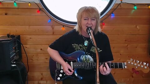 Crying- Roy Orbison- female cover by Cari Dell- Austin Texas female lead guitarist