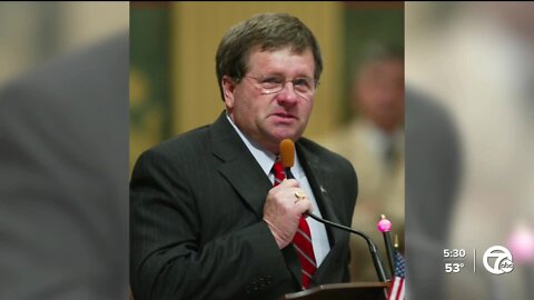 Corruption charges leveled in Lansing