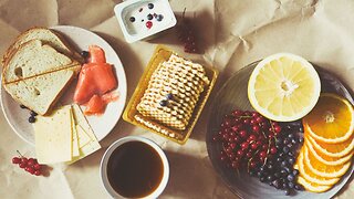 Survey reveals America’s snacking habits