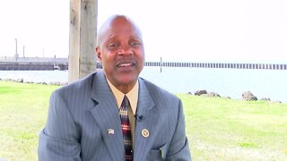 Pahokee vice mayor challenges current mayor in municipal election