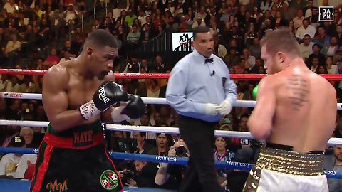 Canelo's Head Movement Is On Another Level