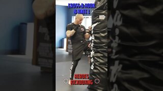Heroes Training Center | Kickboxing & MMA "How To Double Up" Cross & Hook & Knee 1 | #Shorts