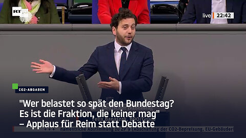 "Wer belastet so spät den Bundestag? Es ist die Fraktion, die keiner mag" – Applaus für Reim