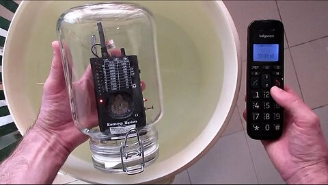 Underwater phone EMF test