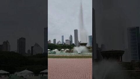 Buckingham Fountain Chicago! - Part 6
