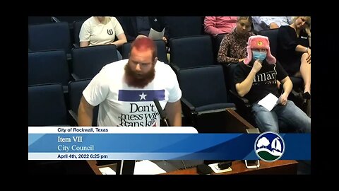ANGRY TRANSG3NDER LIBERAL RE WRITES THE DECLARATION OF INDEPENDENCE AT CITY COUNCIL