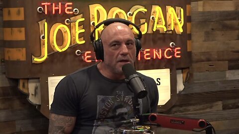 Rogan talks about RFK Jr. and his book about Fauci/vaccines.