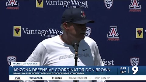 Arizona's animated defensive coordinator
