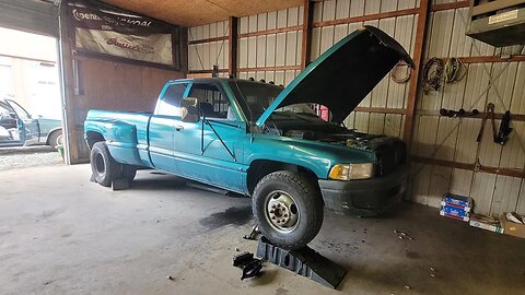 Peggy, The Nv5600 Swapped, 2nd Gen Cummins Dually | Transformation