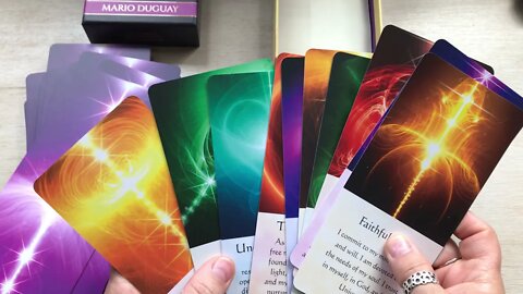 Unboxing Healing Energy Oracle by Mario Duguay