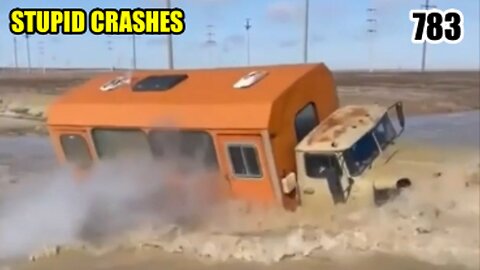 Stupid driving mistakes 783 April 2023 English subtitles