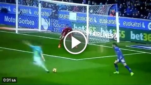 Ivan Rakitic incredible goal vs Alaves