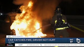 Car catches fire in Oak Park, no injuries reported