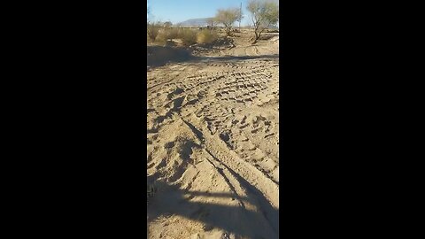 Instalando el sistema de agua portable para la casa