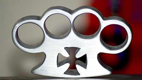 Casting Aluminium Knuckle Duster out of empty Aluminium CANS.