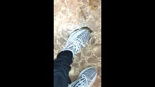 Quintin banks shows dirty Kanye west ADIDAS YEEZY SHOES